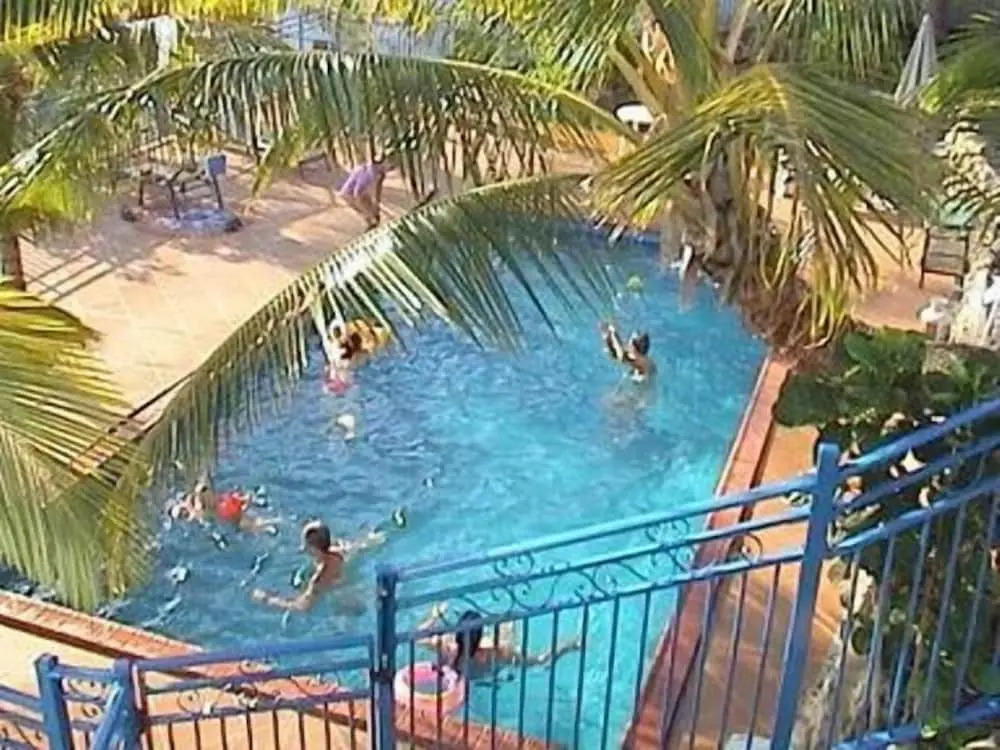 Coral Point Lodge
