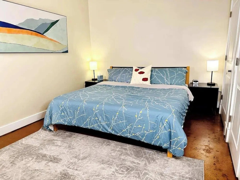 Ground-floor gem Walk to it all