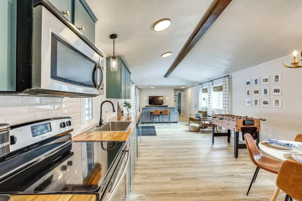 Downtown Cascade Vacation Rental < 1 Mi to Lake!