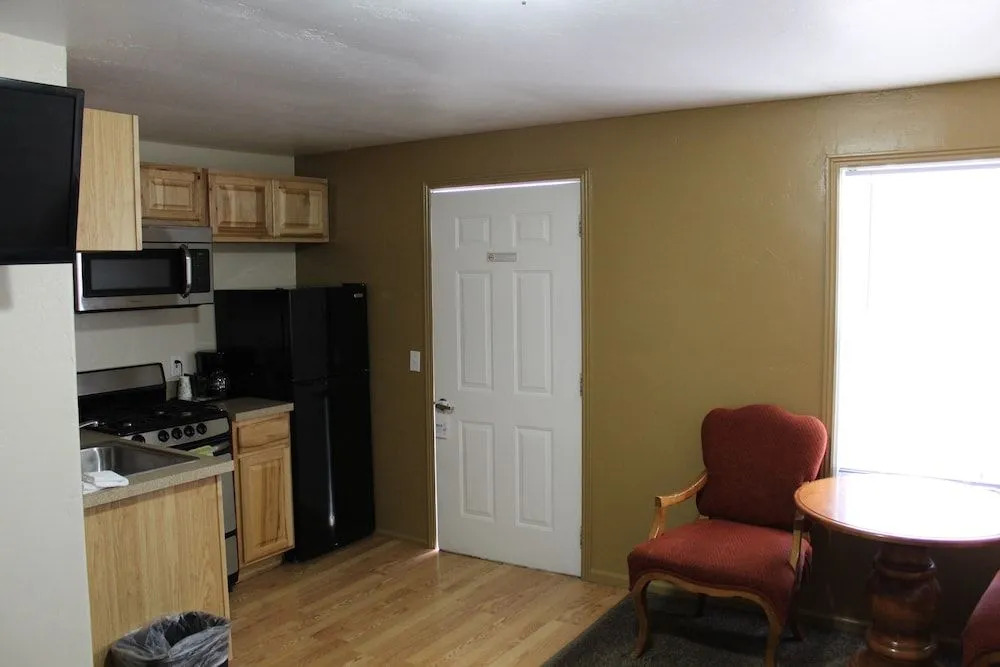 Budget Star Motel