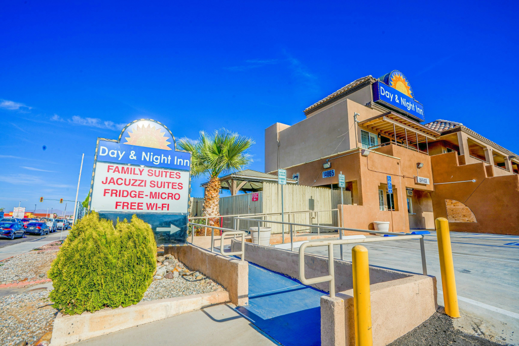 Day & Night Inn