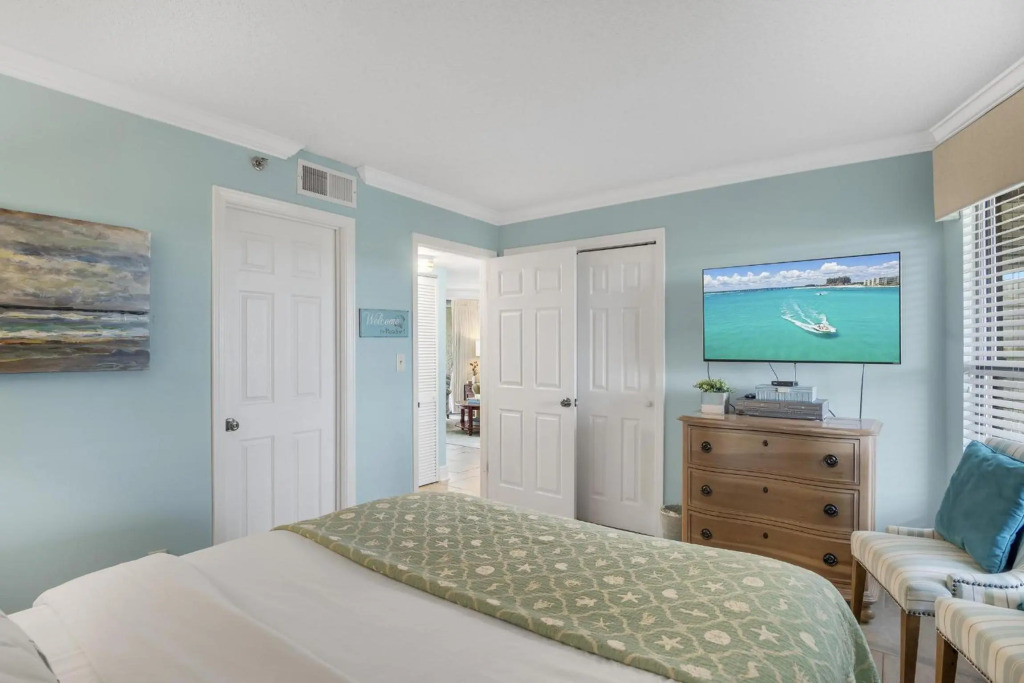 Beachside One 4064