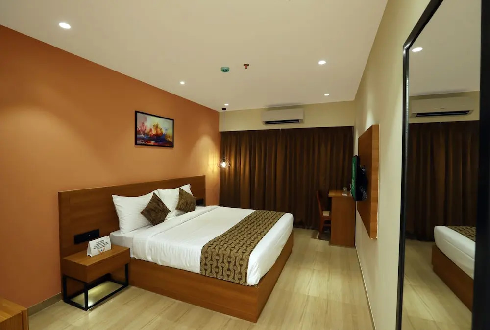 Aralia - A Business Hotel MIDC