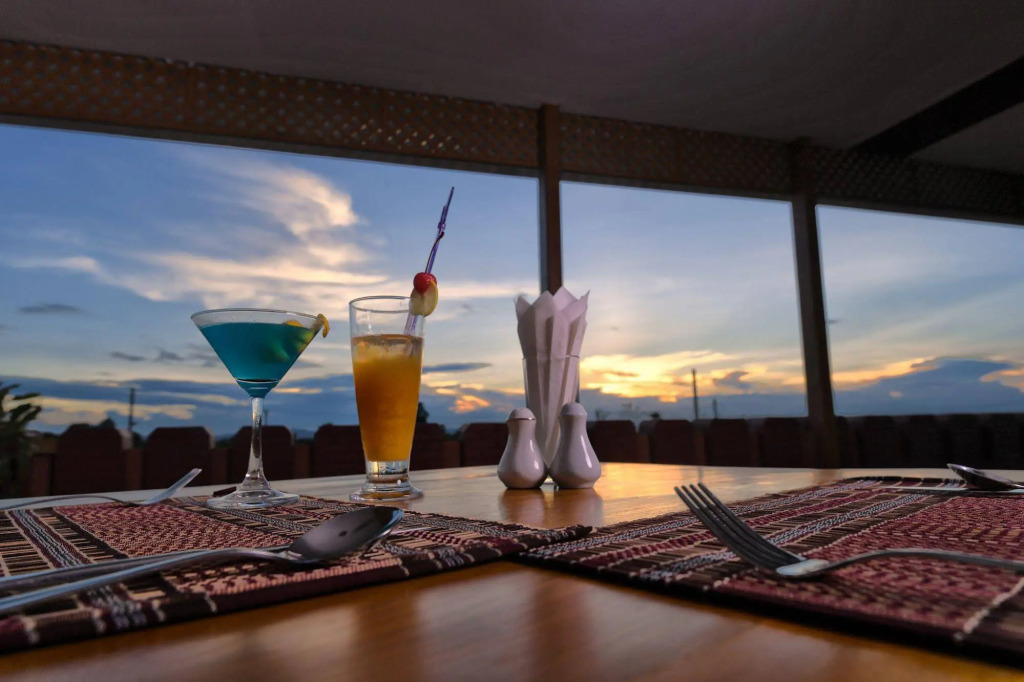 Bagan Emerald Hotel