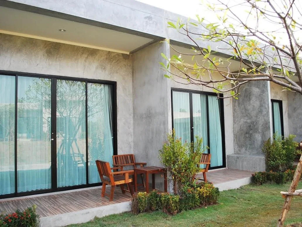 Molloft Resort