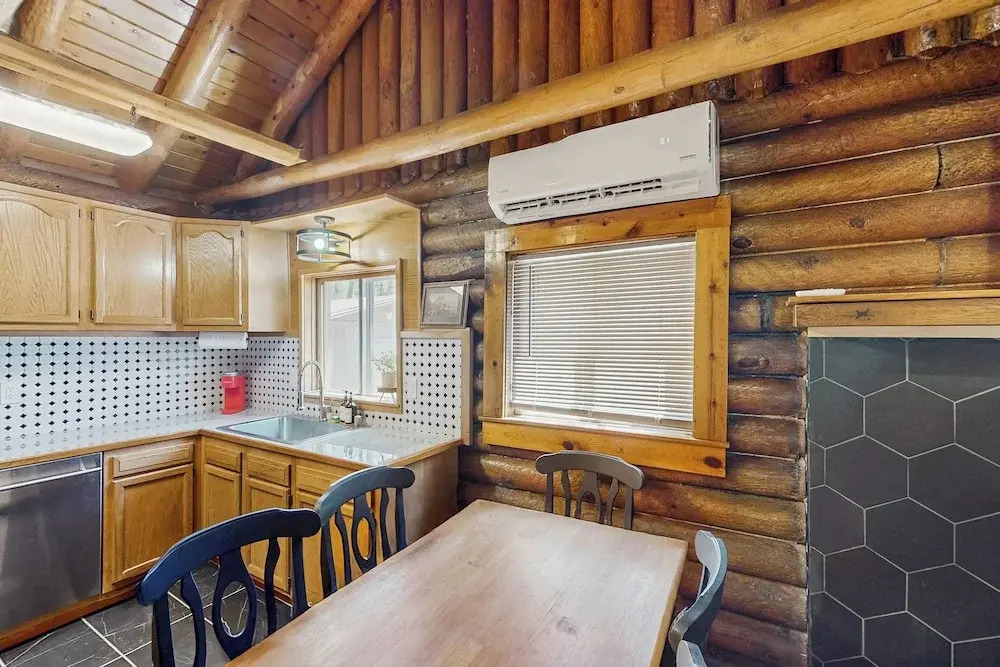 3BR Cabin w/ Loft, Wood Stove, AC & Fire Pit