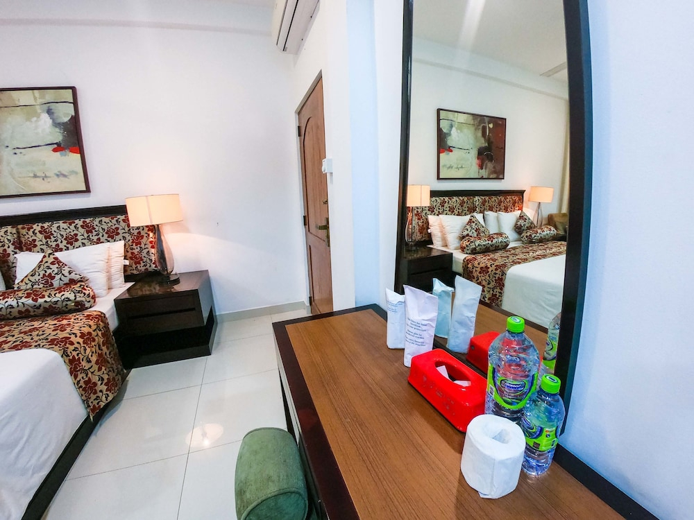 Romance Hills Hotel
