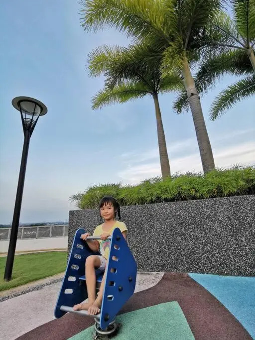 Forest in the Sky 3BR 8pax NETFLIX!! High floor By STAY