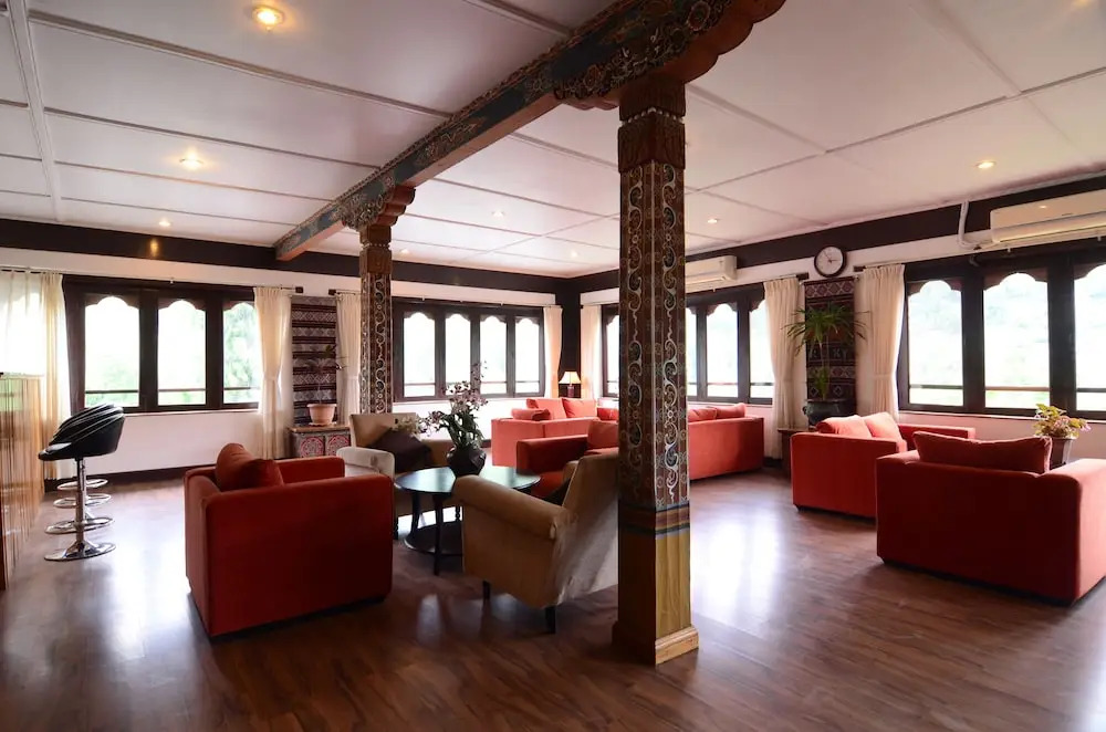 Himalayan Dragon'S Nest Hotel