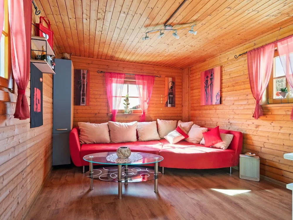 Valley-view Holiday Home in Radenthein With Garden