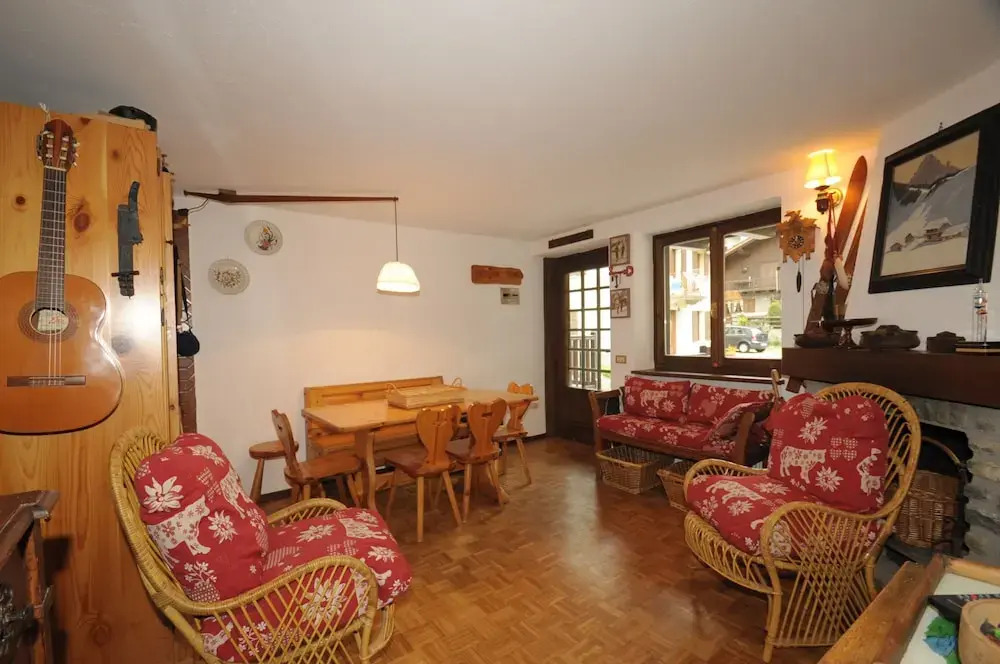 JOIVY Courmayeur Entrelevie Casa di Montagna