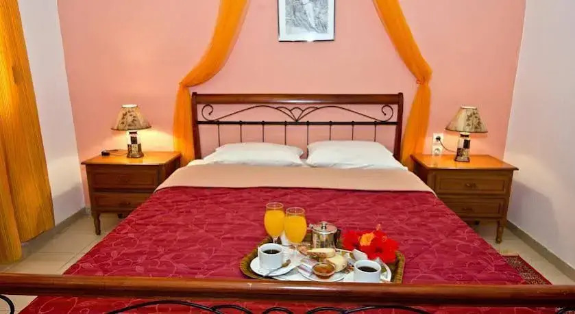 Zaneta Hotel Apartments