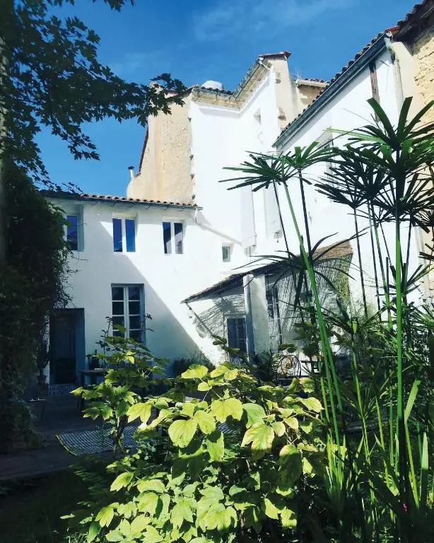 MAISON MATEJEWSKI chambre dhôtes avec jardin