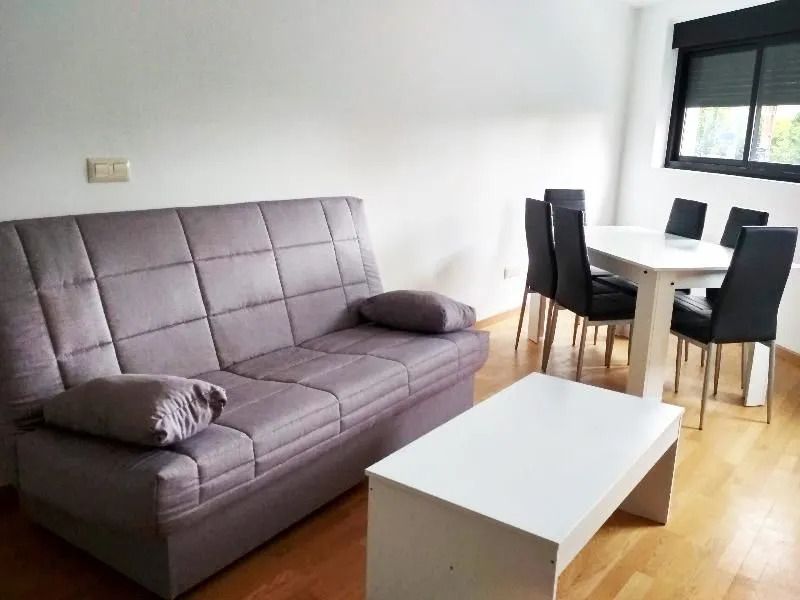 Apartamentos Ares Centro 3000