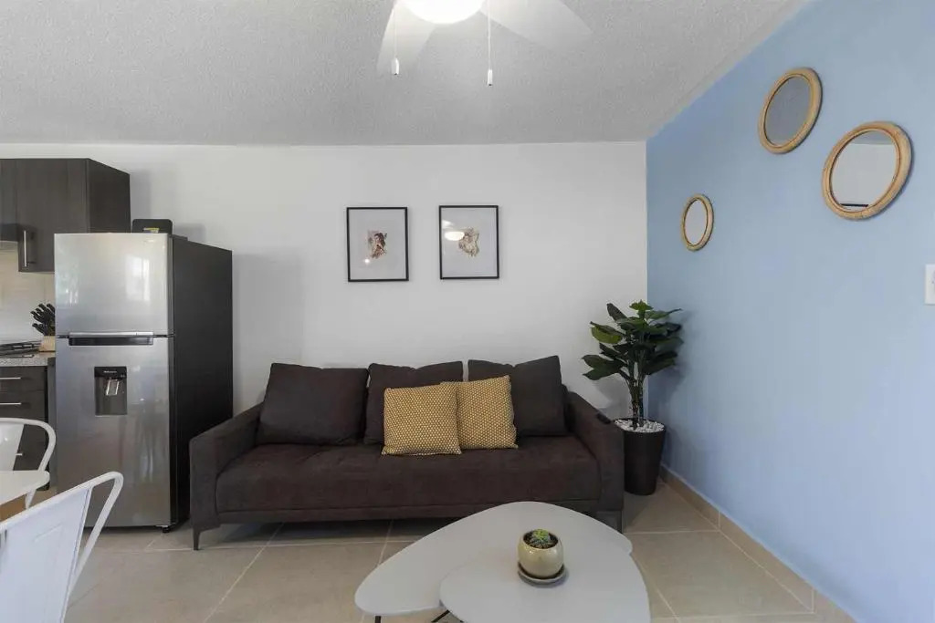Suite Estilo y Ubicación 150MB Home Office Zaragoza El Prado C13