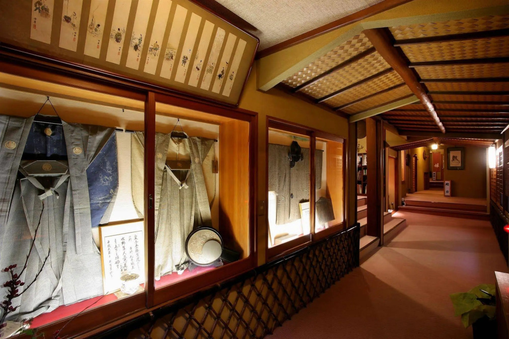Fujinoyu