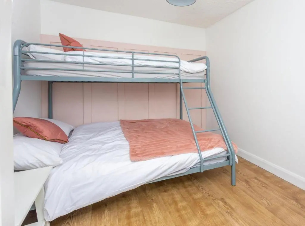 4BD Portrush Home for the Whole Family