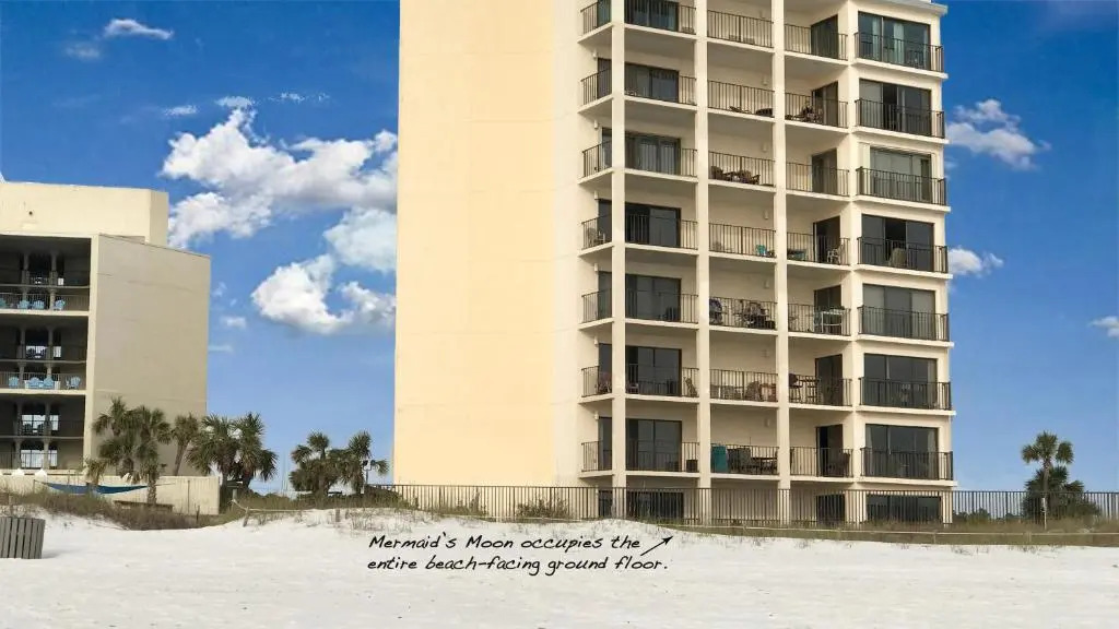 Moondrifter #307 by Nautical Properties