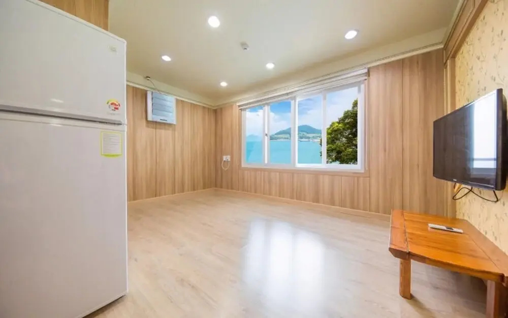Yeosu Yewon Healing Pension(여수 예원힐링풀빌라)