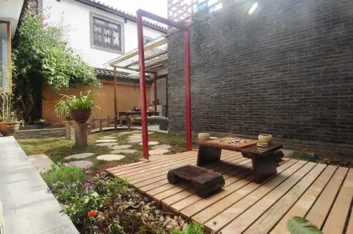 Warm Flowers Guesthouse Shiyizhong Branch