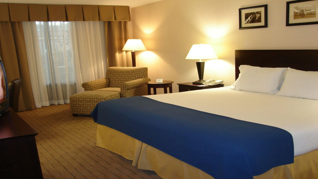 Holiday Inn Express Little Rock-Airport by IHG