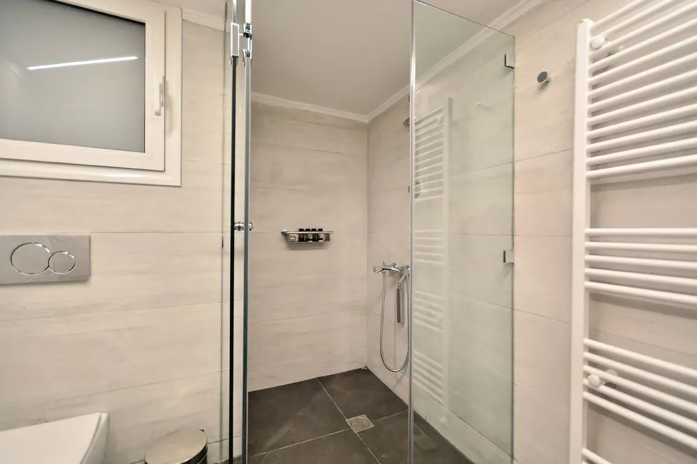 Acropolis Executive Suite