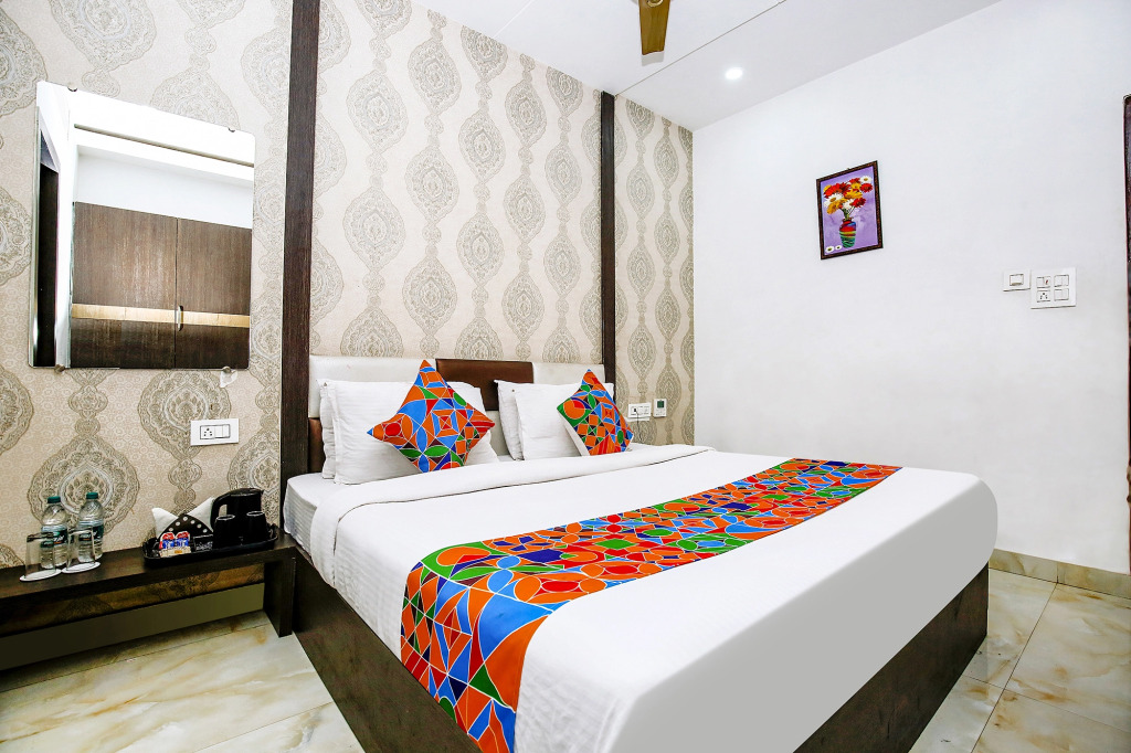FabHotel Golden Temple I