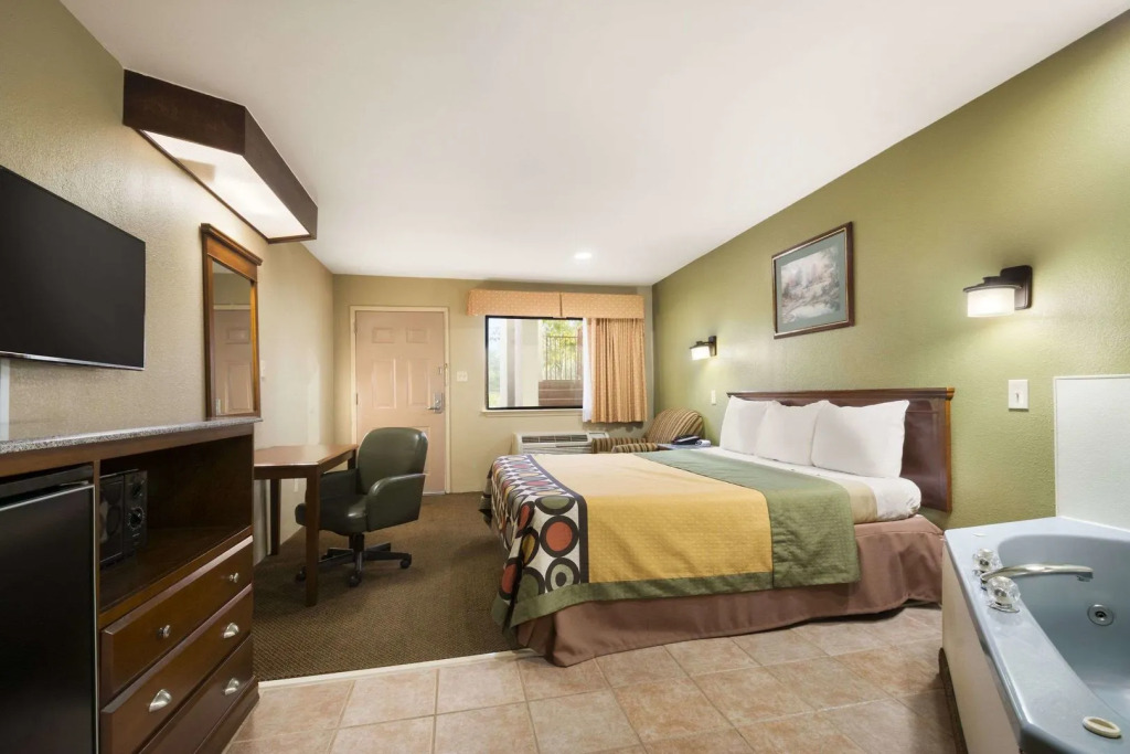 Staywell Suites