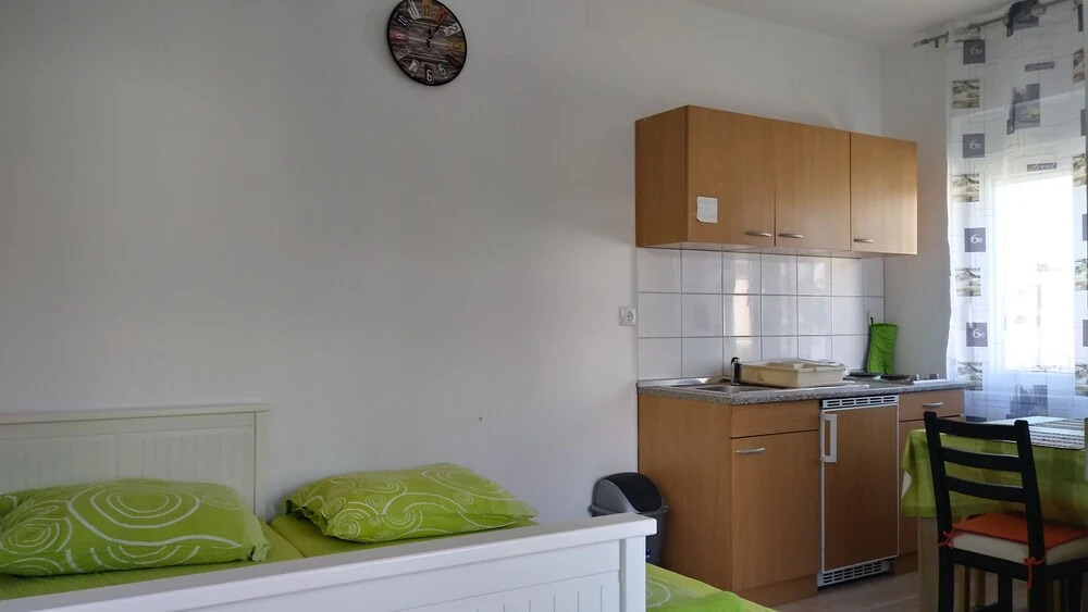 Lovely one Bedroom Apartment Mary in the Center