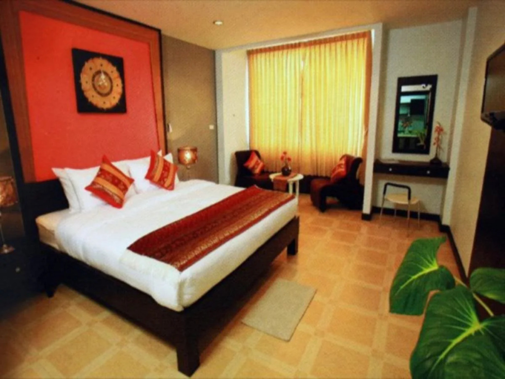 Chaweng best hotel and hostel samui
