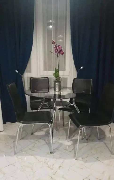 BATUMI- 2 komnatnaja kvartira