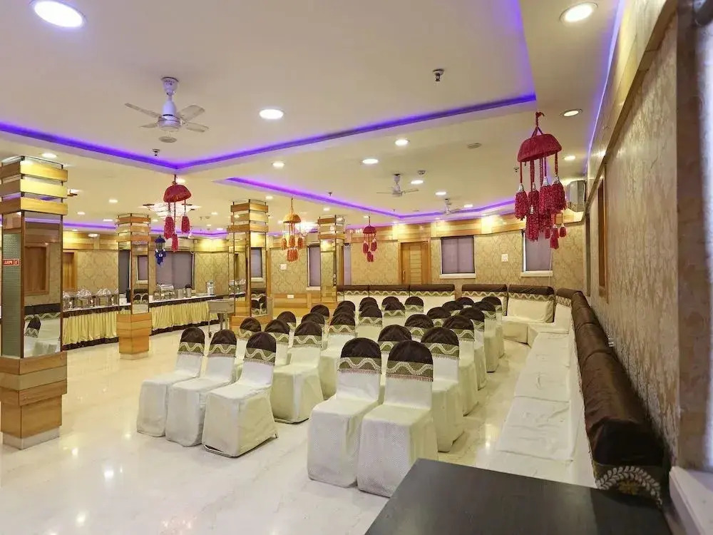 Hotel Pawan Putra By OYO Rooms