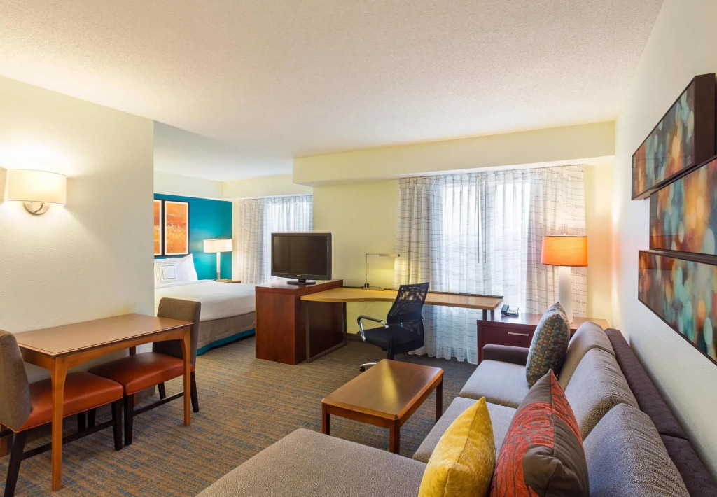 Residence Inn By Marriott Louisville Northeast