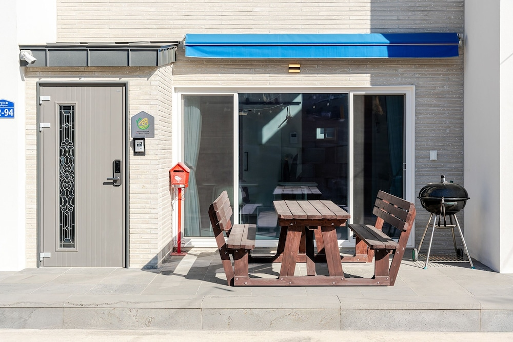 Gangneung Stay Geugot