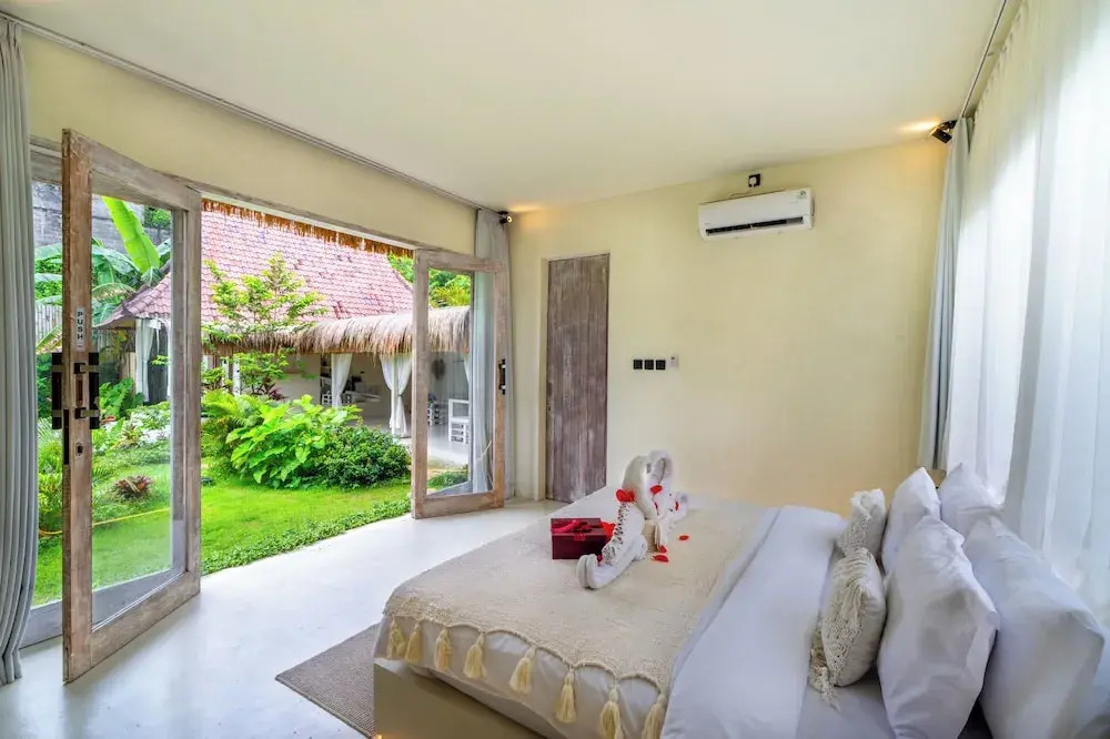 Villa Laguna by Pertama Stay