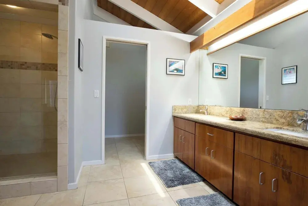 Konaloa Unimpeded Views of the Ocean