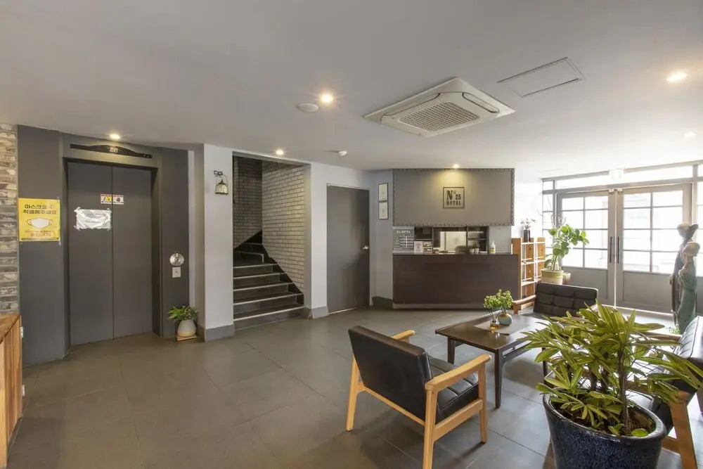 Calm Rest Hotel Busan Sasang
