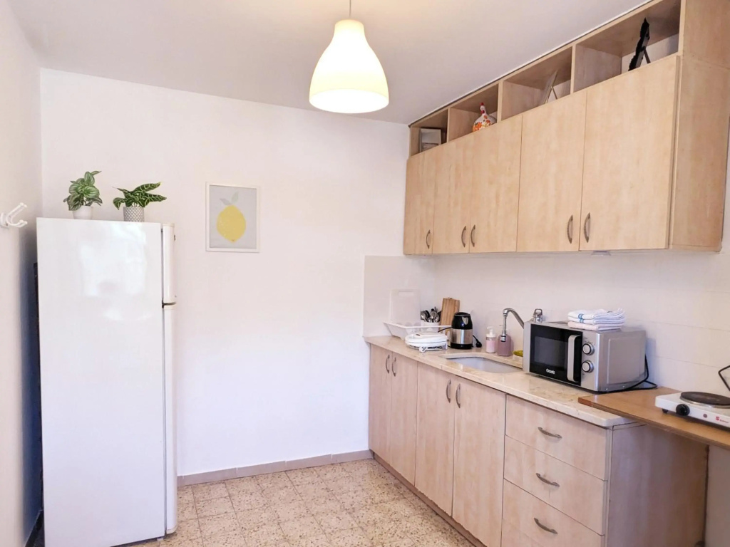 1Bdrm APT With Panoramic View of Sea and Mountains