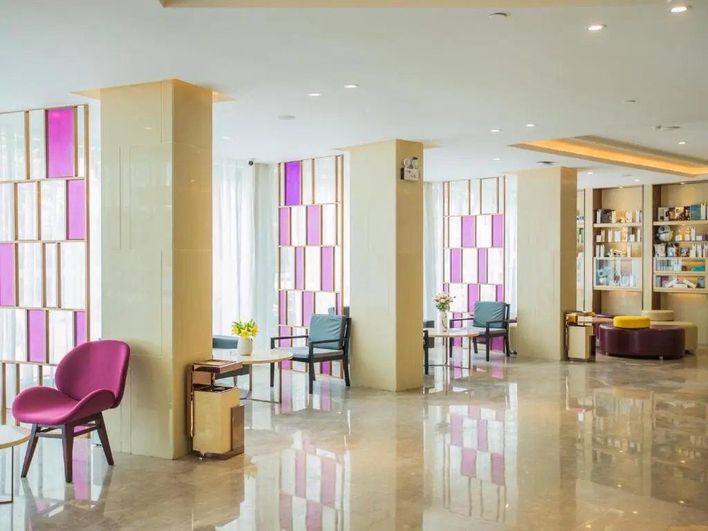 Lavande Hotels· Qinglv Zhong Road Opera