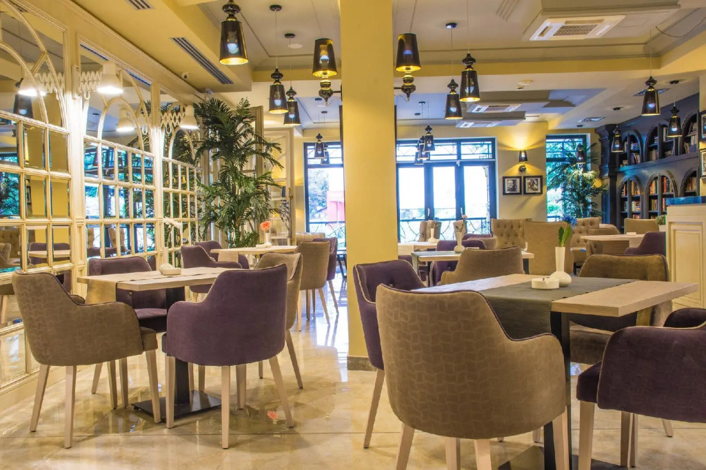 Xenon Hotel & SPA