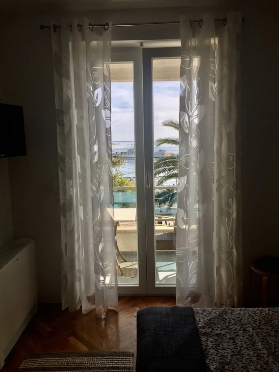 Guesthouse - Hotel California