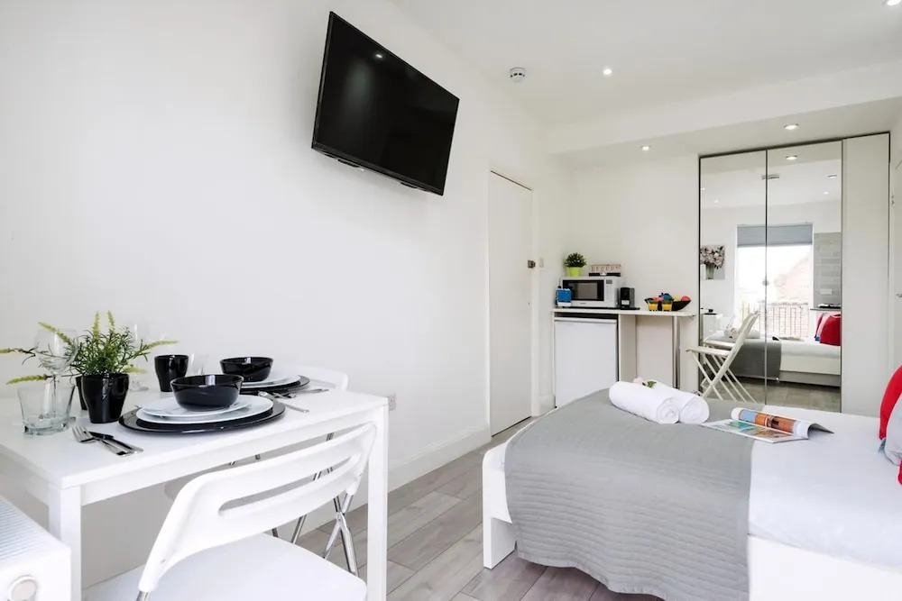 The Armadale Road Residence