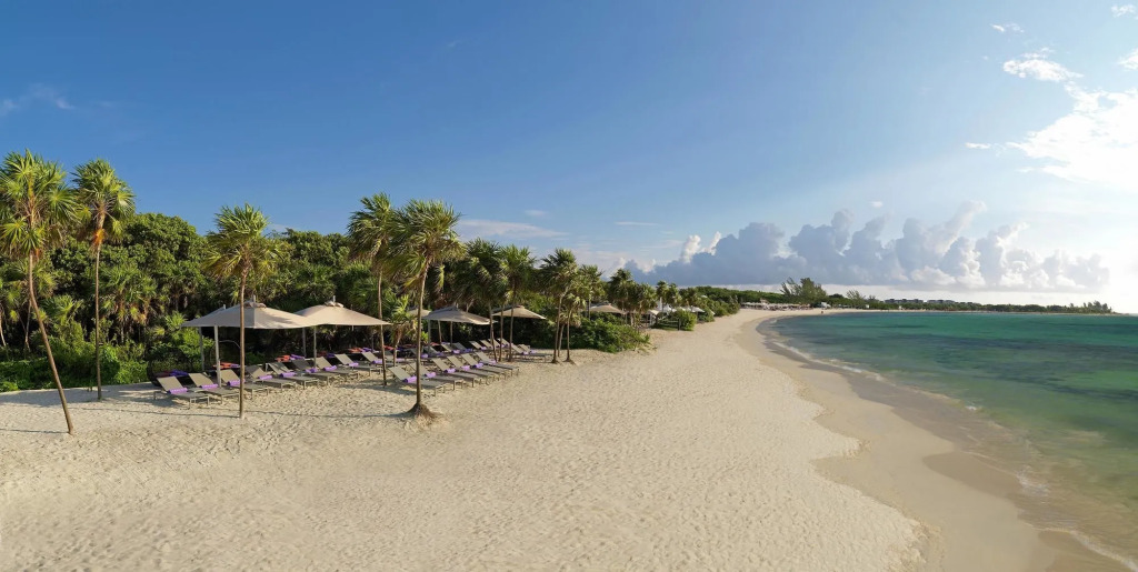 Royal Service at Paradisus La Perla