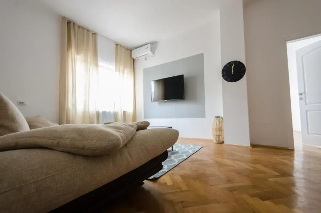 Stylized and modern apartment in Bucharest