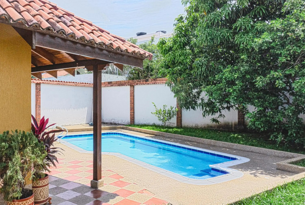 VILLA BETTY