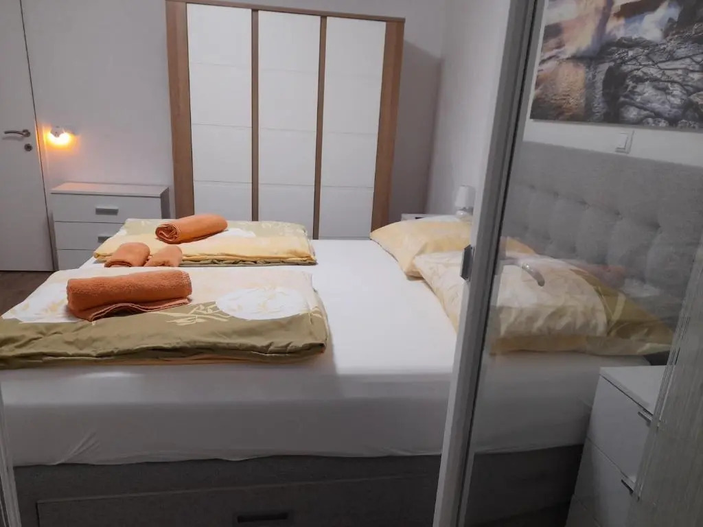 Apartments Donella