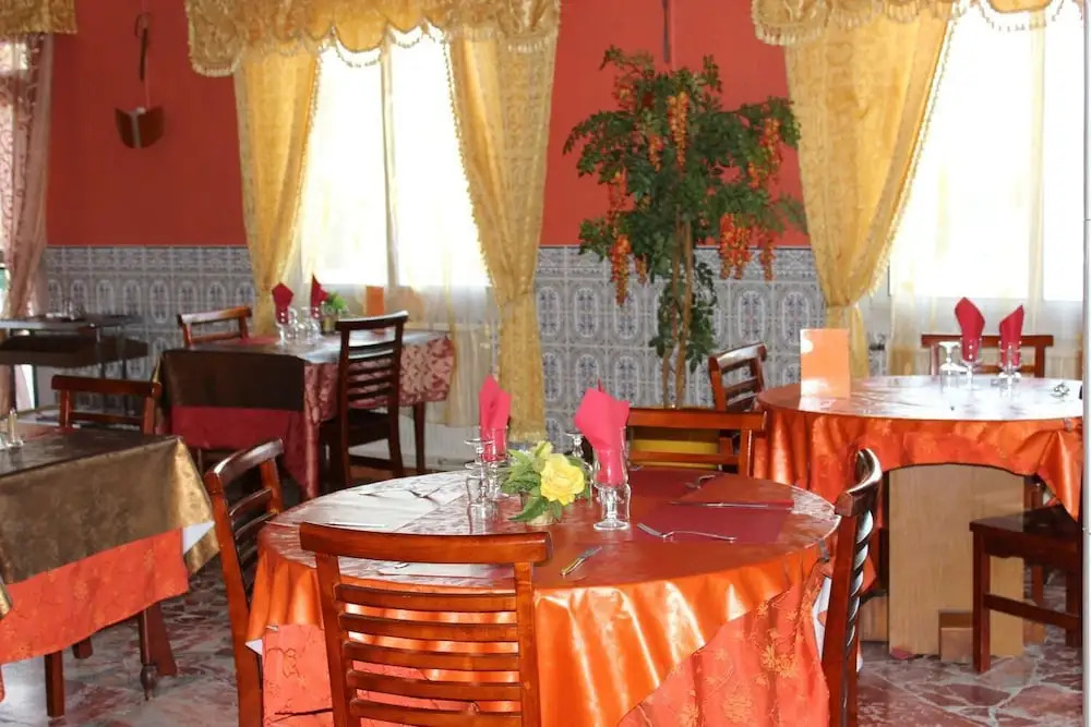 HOTEL LA GARENNE