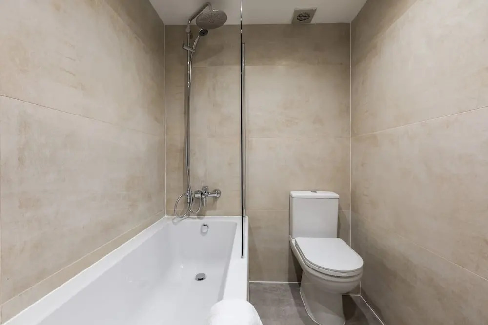 Bright Studio Flat - Camberwell! 3d