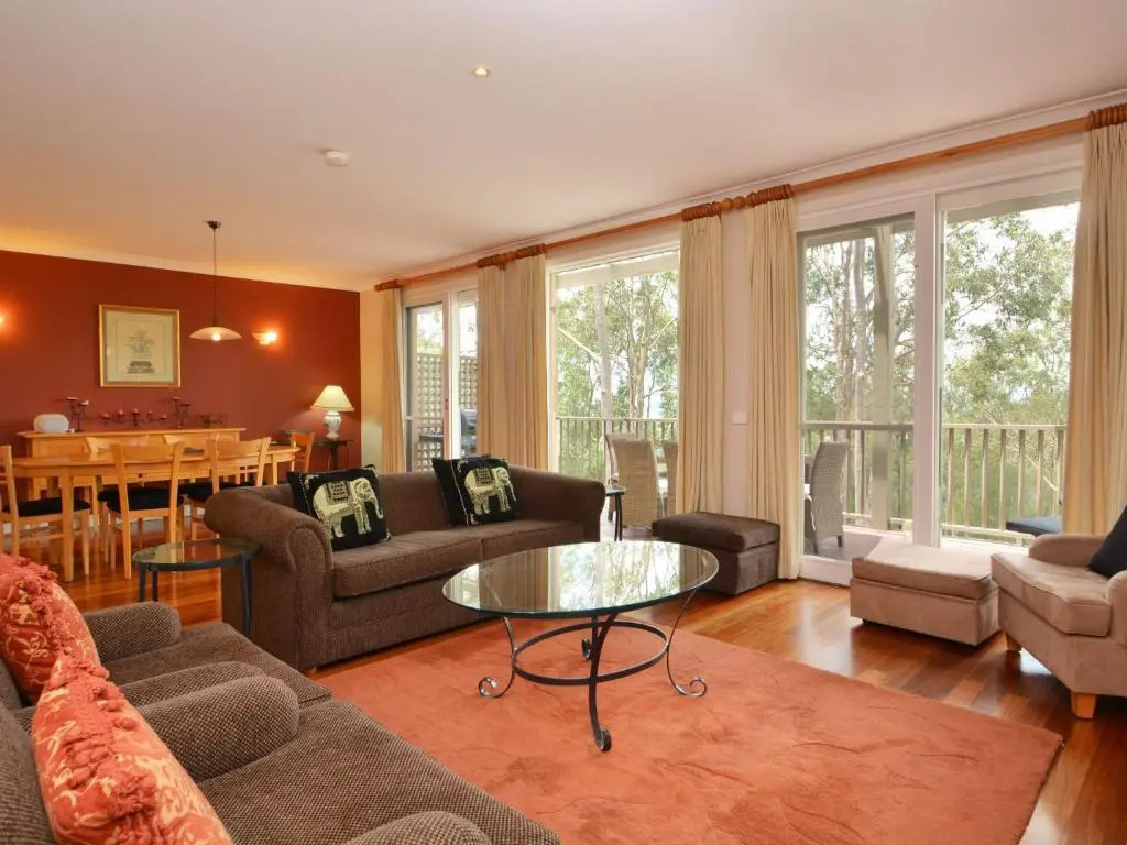 Villa 3br Bella Vista Villa located within Cypress Lakes Resort