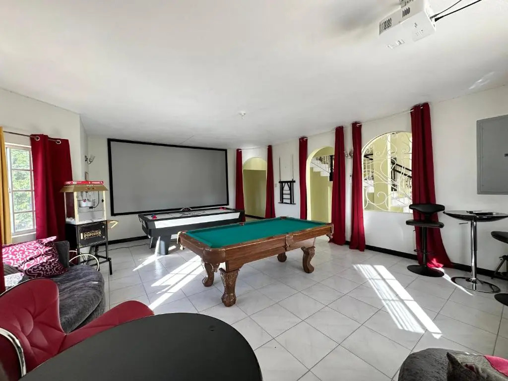 A Luxurious 4-Bedroom Private Villa with Games Room, Theatre & Modern Art